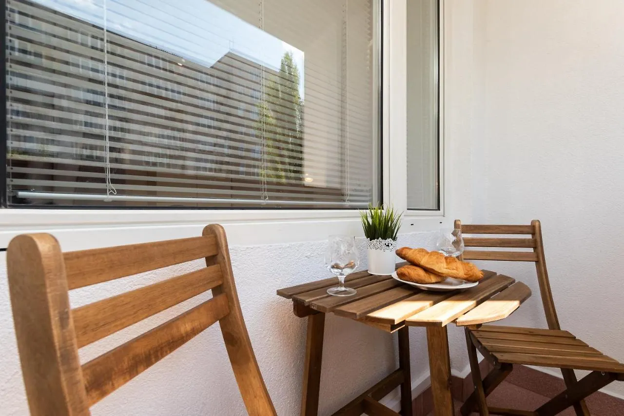 Krolewska 43 By Homeprime Warsaw Apartment